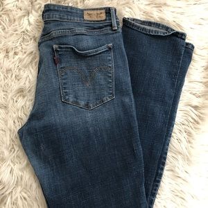 Levi’s Mid Rise Skinny Jeans